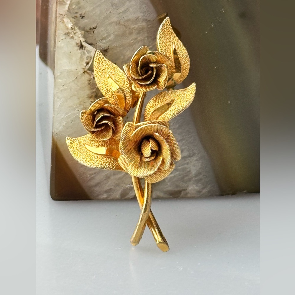 Vintage Gold-Tone Rose Bouquet Brooch
